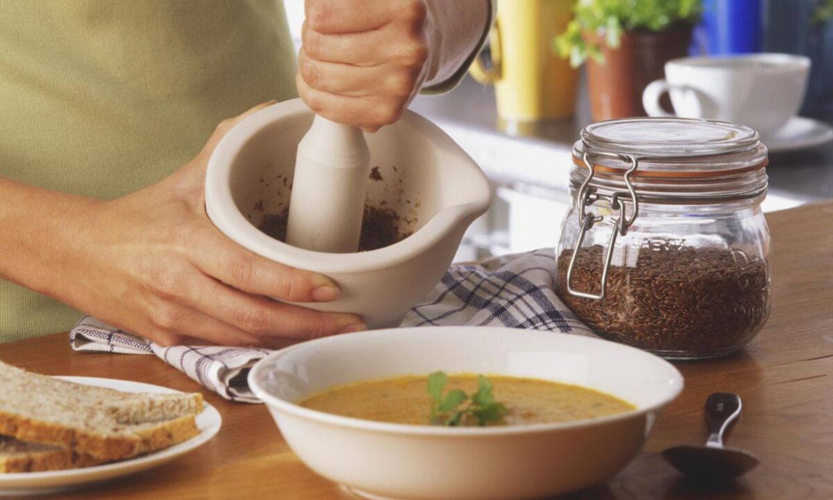 Į sriubą įpilkite linų sėmenų, kad pagerintumėte žarnyno veiklą